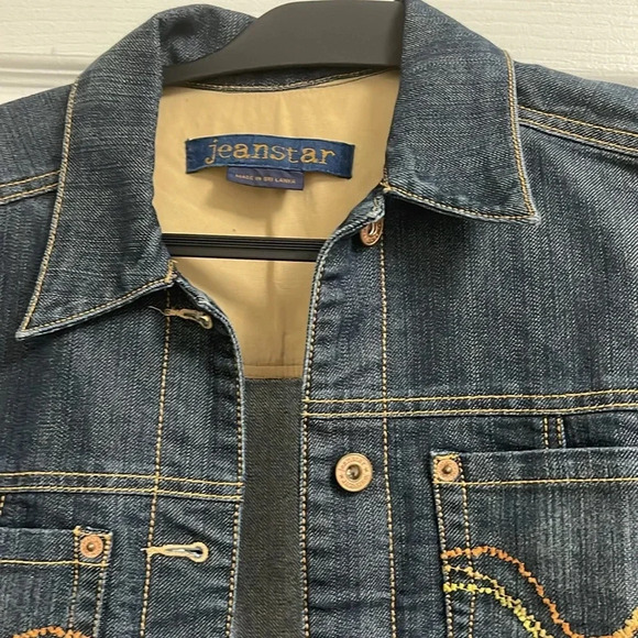 Jeanstar Y2K Vintage Embroidered Jacket in Like New Condition Size Medium. - Picture 3 of 7
